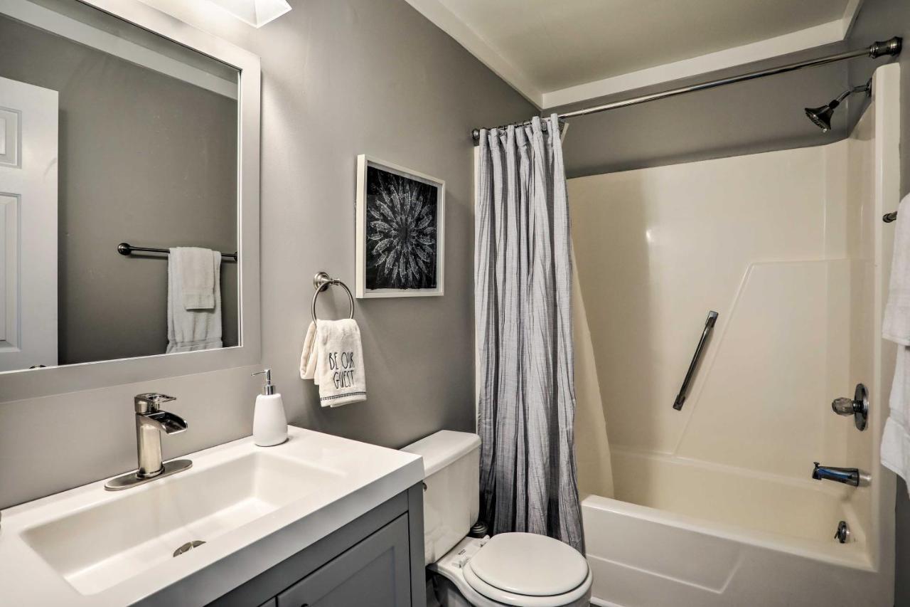 Updated Studio 1-Block Walk To Surfside Beach! Миртъл Бийч Екстериор снимка